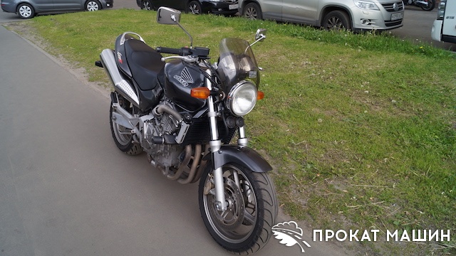 прокат мотоцикла Honda CB600 Hornet в Москве